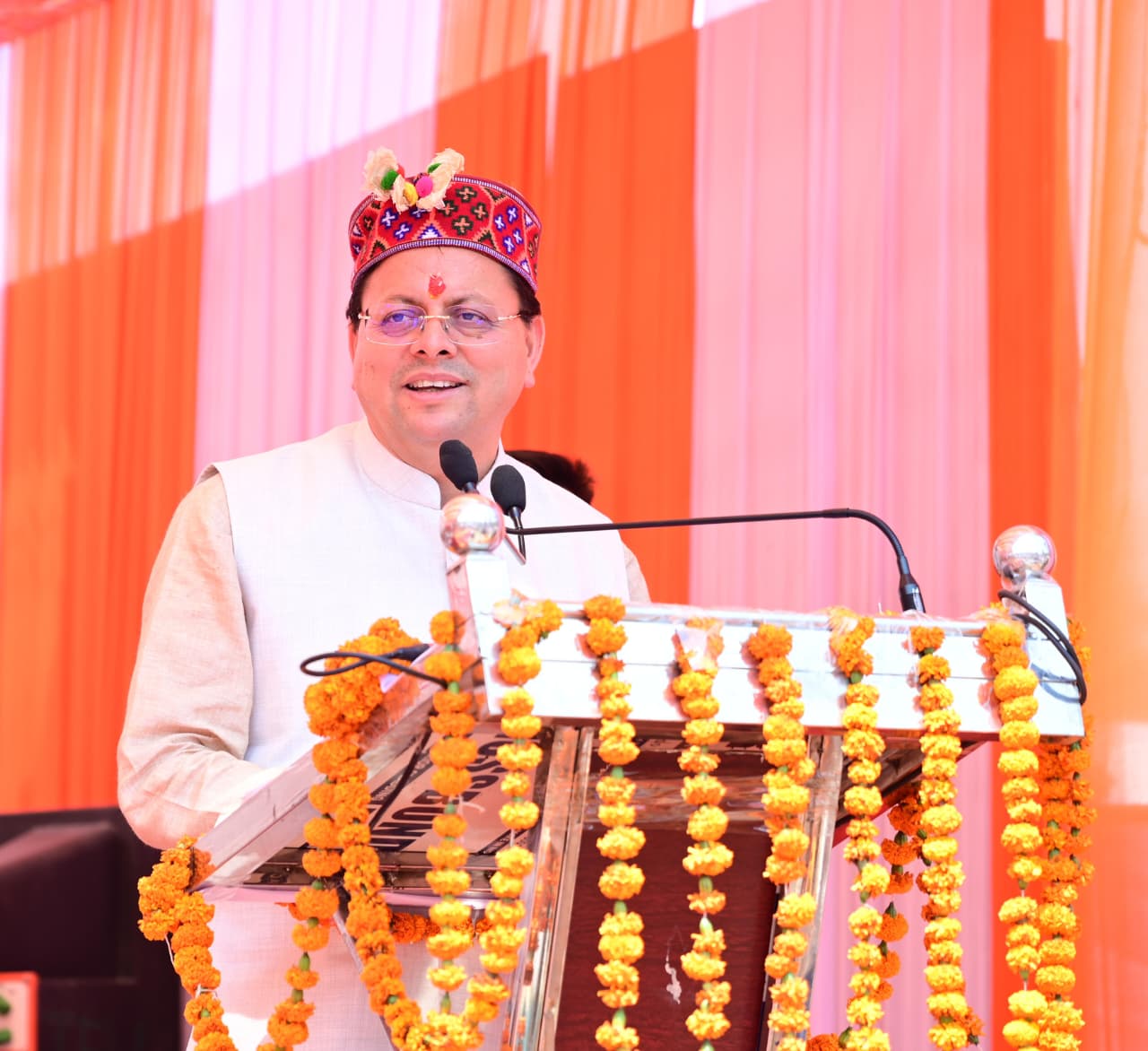 जौनसार बावर सांस्कृतिक महोत्सव 2026: सीएम पुष्कर सिंह धामी ने चकराता क्षेत्र के लिए की कई बड़ी घोषणाएं