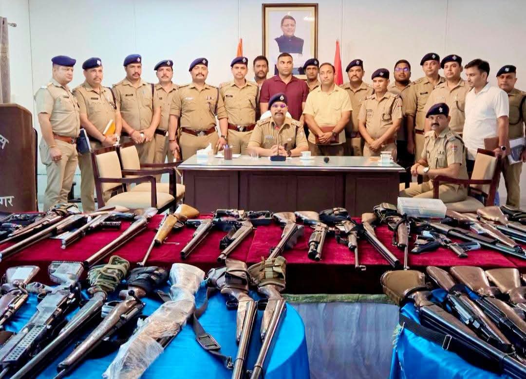 क्राइम फ्री देवभूमि: उधमसिंह नगर SSP अजय गणपति का बड़ा एक्शन, 3 पुलिस टीमों ने 119 हथियार कराए जमा, 678 शस्त्र लाइसेंसों की जांच शुरू