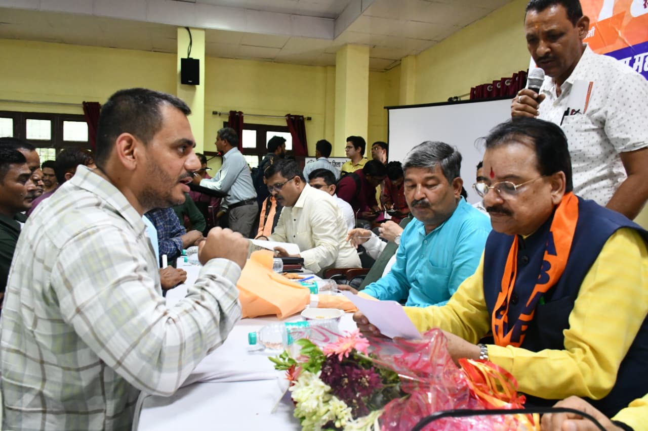 उत्तराखंड में जन-जन की सरकार जन-जन के द्वार अभियान: जनसेवा शिविरों में 2366 से अधिक लाभार्थियों को मिला योजनाओं का लाभ
