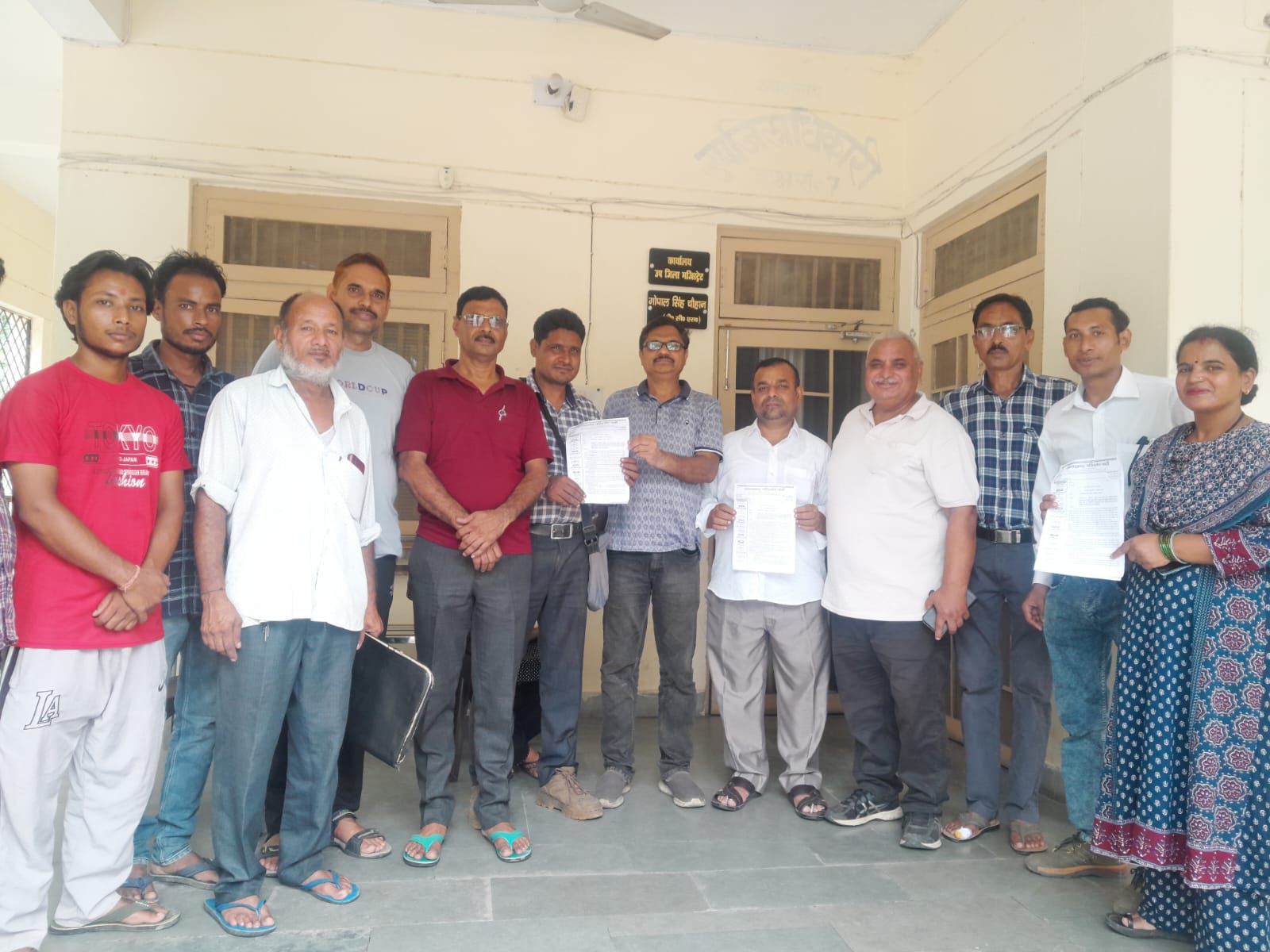 सूरजमल नर्सिंग कॉलेज विवाद: मान्यता न होने से भड़के छात्र, उत्तराखंड परिवर्तन पार्टी ने राज्यपाल-मुख्यमंत्री को भेजा ज्ञापन